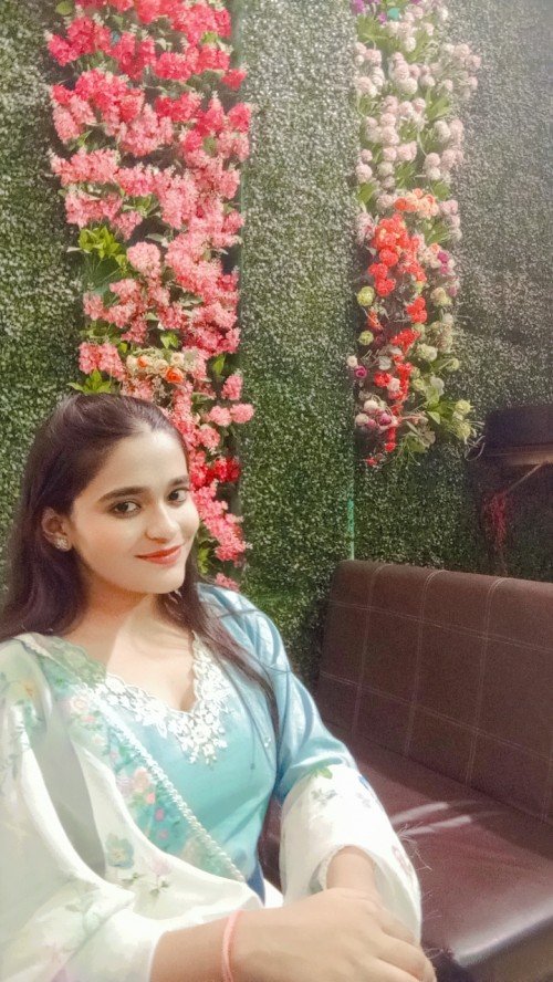 Best Science,English,Hindi tutor in Varanasi