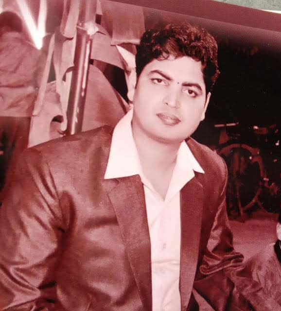 Best Economics,Accounts tutor in Lucknow