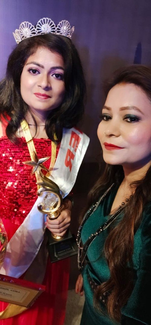 Best English,Business Study,Economics tutor in Varanasi