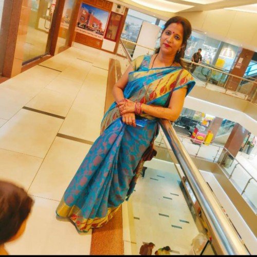 Priyanti ojha All Academic Subjects home tutor in Varanasi.