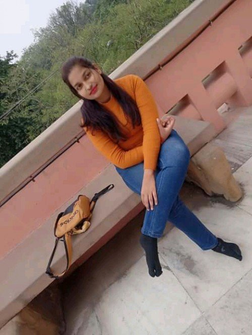 Best All Academic Subjects,Science,Maths tutor in Varanasi