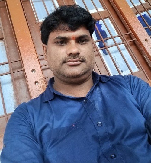 Best Science,Maths,Chemistry tutor in Varanasi