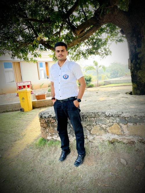 Best All Academic Subjects,Science,Maths tutor in Varanasi